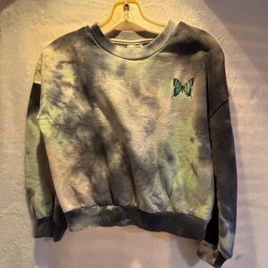 Girls Love, fire sweatshirt with butterfly patch